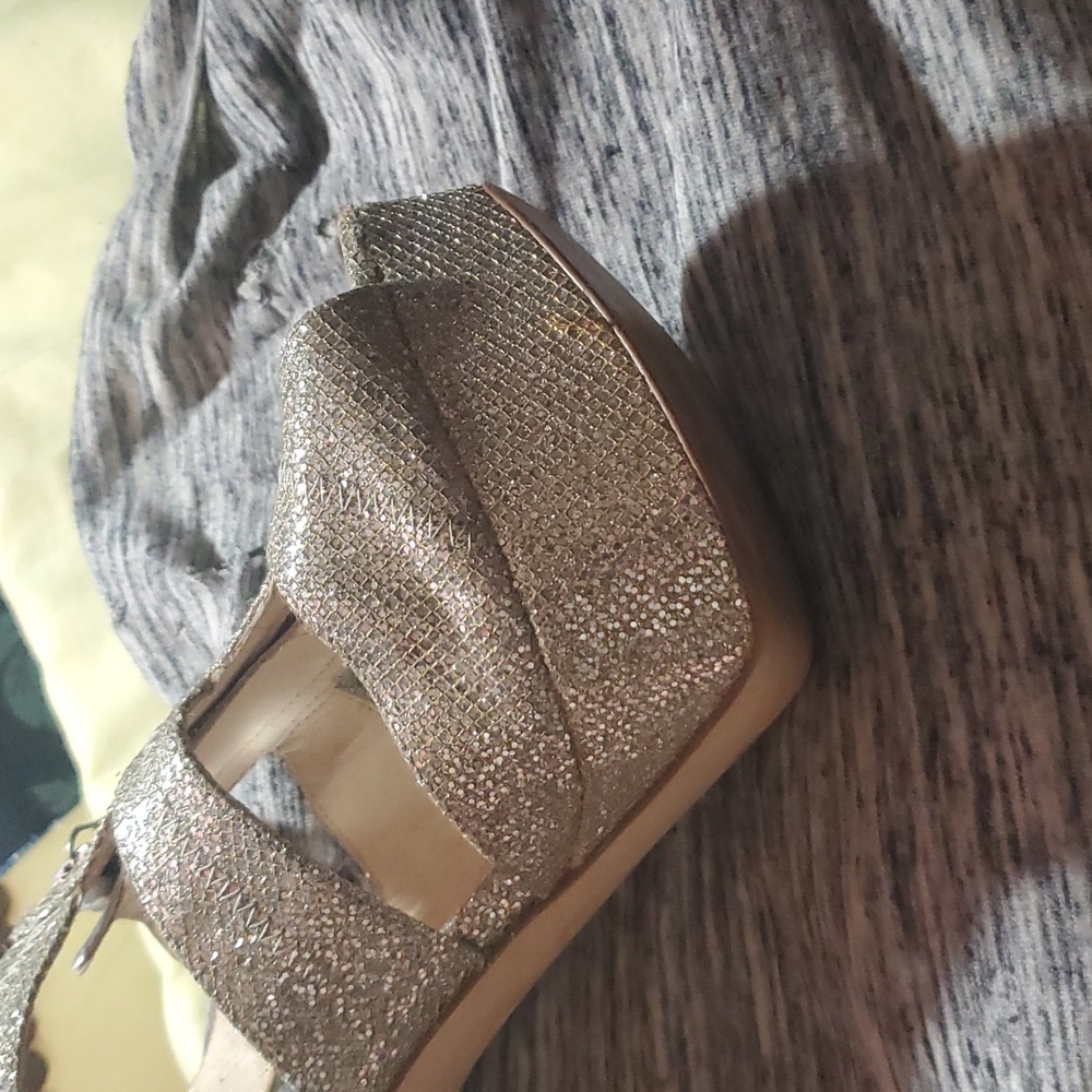 Michael kors high heels size 9 gold glitter - Picture 6 of 11